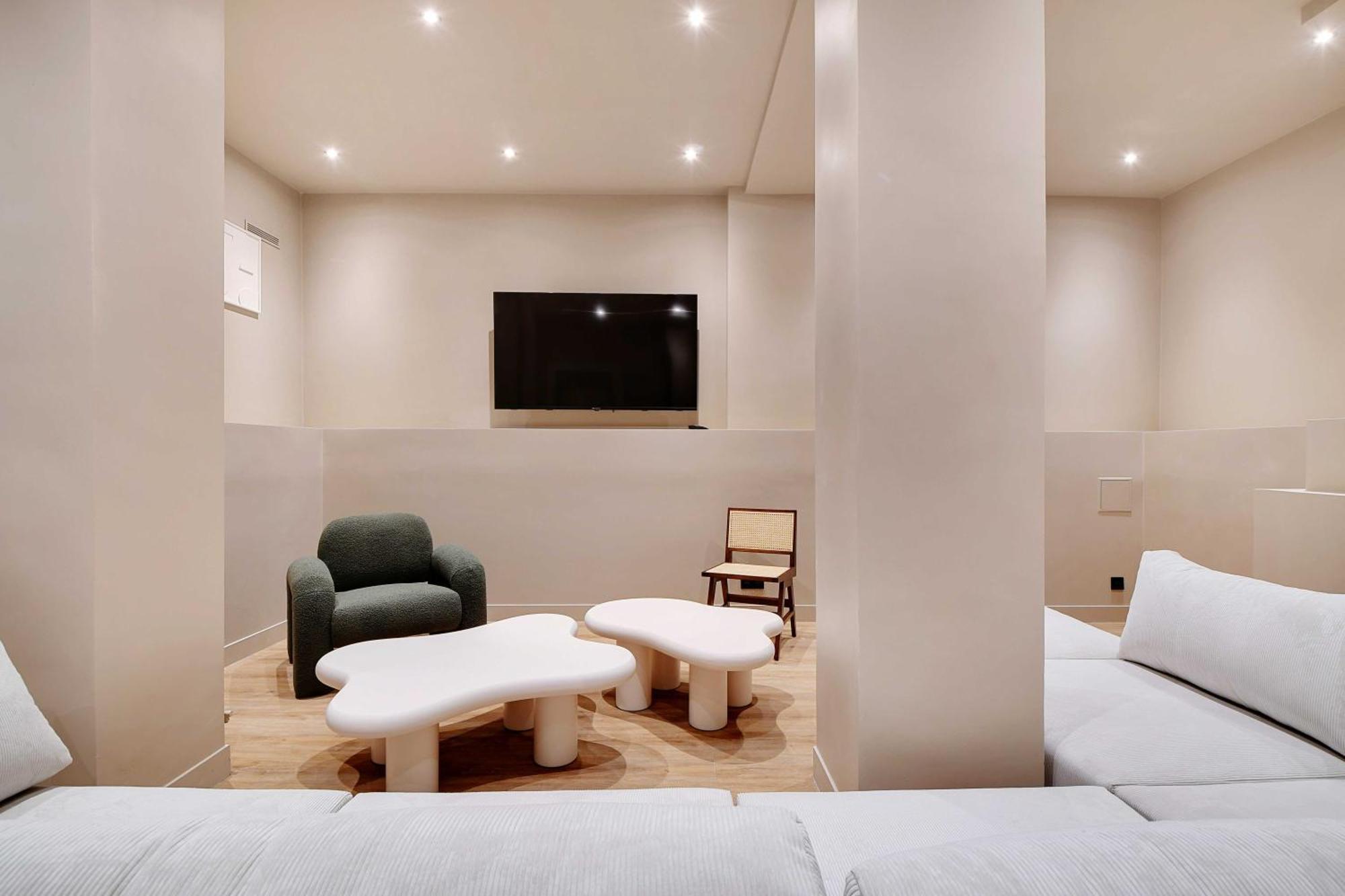 Elegant - 5bd-12p - Heart Of 'le Marais' Parijs
