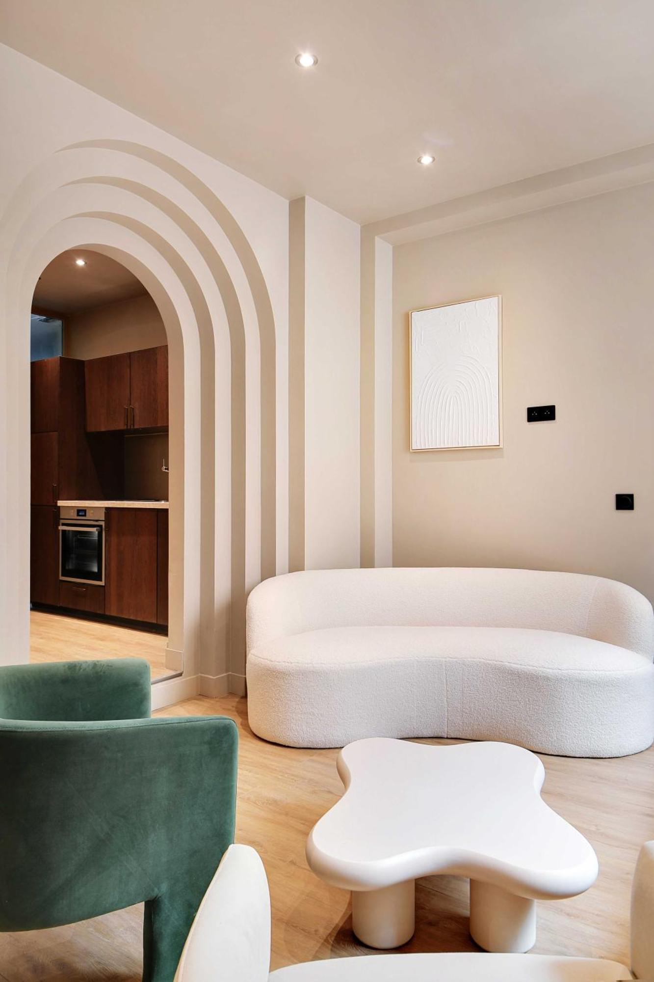 Appartement Elegant - 5bd-12p - Heart Of 'le Marais' Parijs